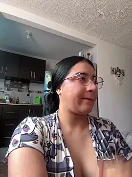 KallyMyller1 online show from October 15, 5:02 pm