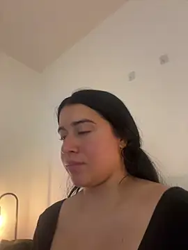 KallyMyller1 online show from April 17, 7:39 pm