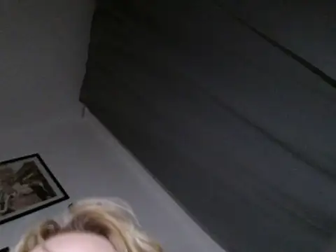 Snapshot of cmprnandmstrb_wmP chatting on June 11, 8:29 pm cmprnandmstrb wmP online show from June 11, 8:29 pm