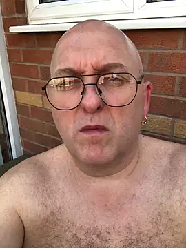 Free2cum4u online show from May 22, 3:17 pm