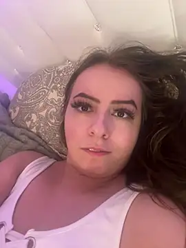 eleonoree online show from March 10, 10:37 pm