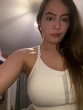Snapshot of eleonoree chatting on April 30, 11:42 pm eleonoree online show from April 30, 11:42 pm