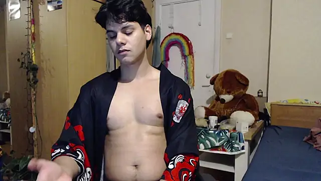 Snapshot of tomas_boy20 chatting on December 4, 10:40 pm tomas boy20 online show from December 4, 10:40 pm