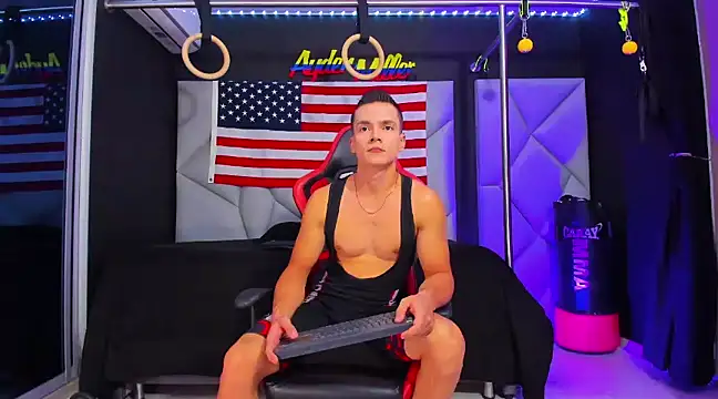 Aydenmiller96 online show from February 6, 2:44 am