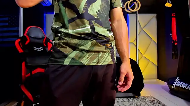 Aydenmiller96 online show from January 15, 3:22 am