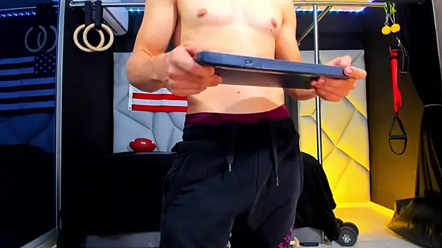 Aydenmiller96 online show from March 7, 1:24 am