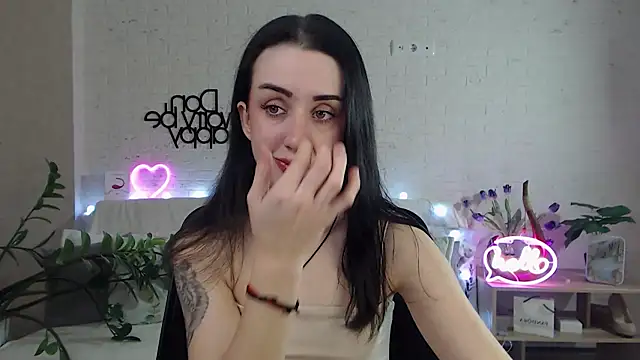 FranceskoJones online show from February 18, 8:58 pm