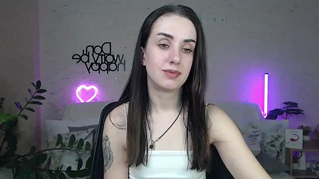 FranceskoJones online show from March 14, 6:18 pm