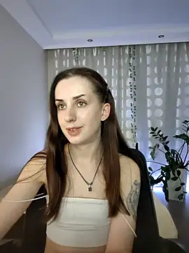 FranceskoJones online show from September 18, 5:04 pm