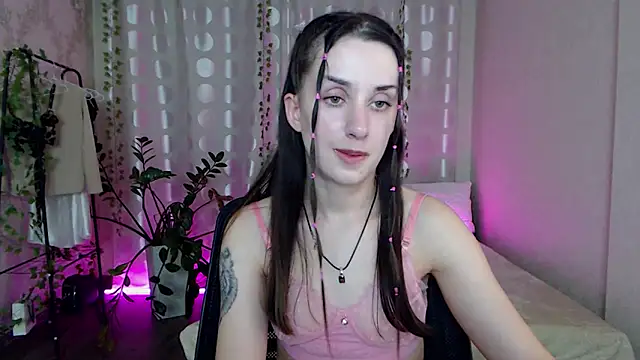 FranceskoJones online show from September 19, 4:51 pm