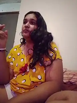Indianbloom- online show from April 4, 10:02 am