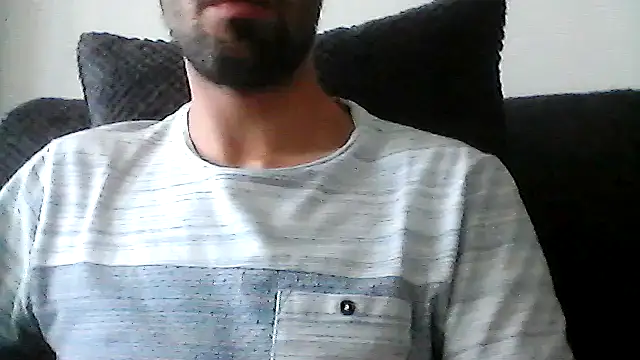 Snapshot of juju156111 chatting on September 20, 1:34 pm juju156111 online show from September 20, 1:34 pm