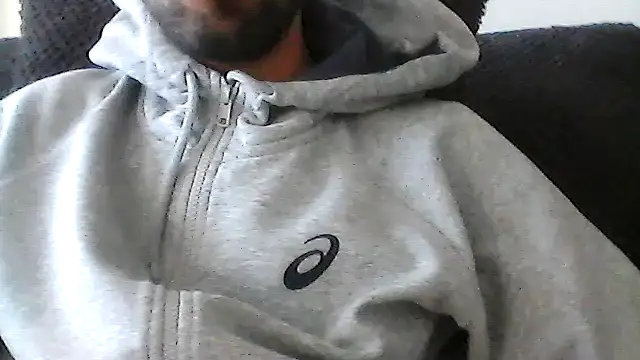 Snapshot of juju156111 chatting on October 11, 2:48 pm juju156111 online show from October 11, 2:48 pm