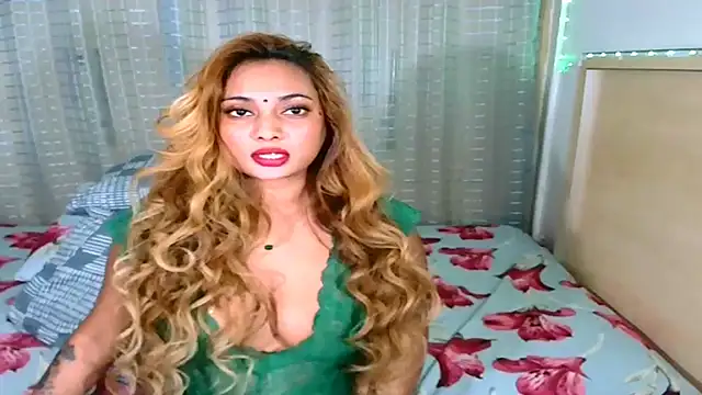 sexyindianchic online show from September 26, 5:50 pm
