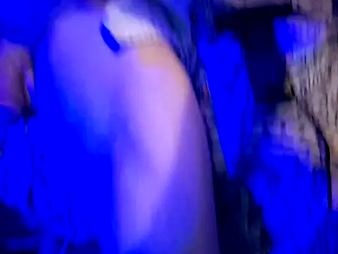 Snapshot of justinewe69 chatting on September 24, 3:54 am justinewe69 online show from September 24, 3:54 am