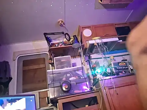 Snapshot of justinewe69 chatting on October 2, 3:57 am justinewe69 online show from October 2, 3:57 am