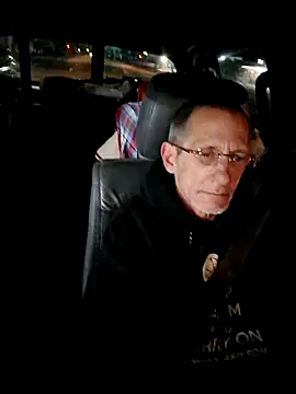 justinewe69 online show from December 20, 8:21 am