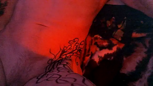 justinewe69 online show from February 2, 7:51 am