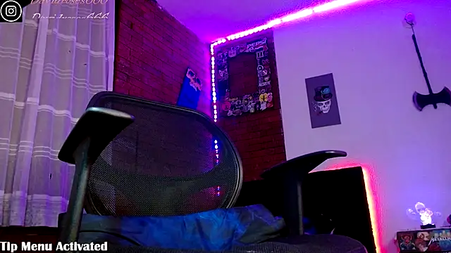 davidroses420 online show from November 24, 5:40 am