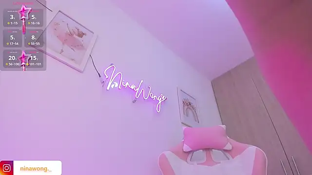 Snapshot of NinaWong chatting on November 7, 9:59 pm NinaWong online show from November 7, 9:59 pm