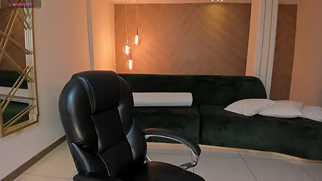 BrennaWalker online show from February 20, 3:23 am