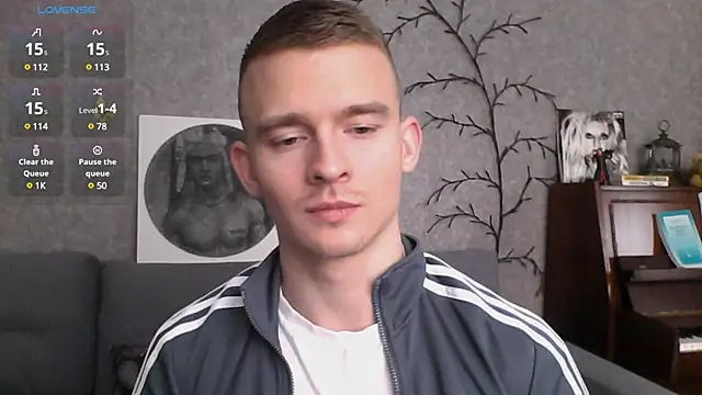 Snapshot of Marvelboy_ chatting on February 17, 12:16 pm Marvelboy online show from February 17, 12:16 pm