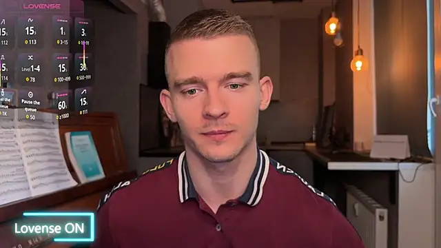 Snapshot of Marvelboy_ chatting on November 4, 9:52 am Marvelboy online show from November 4, 9:52 am