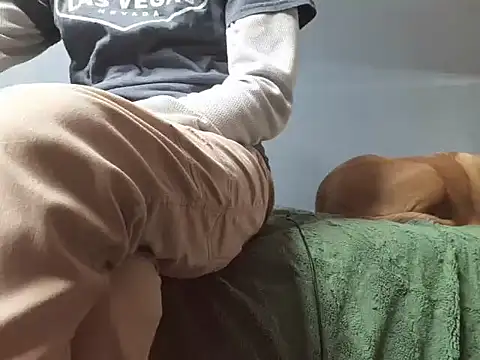 Snapshot of beobe74 chatting on December 4, 6:27 pm beobe74 online show from December 4, 6:27 pm