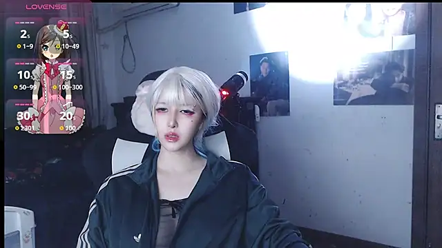 candy cola online show from September 27, 3:11 am