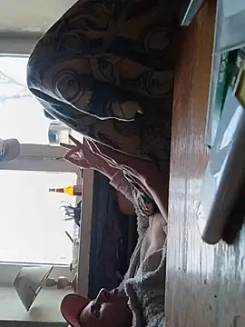 FireFox Feel online show from March 23, 6:26 am