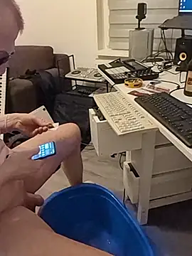 MarcMall online show from January 12, 10:26 pm