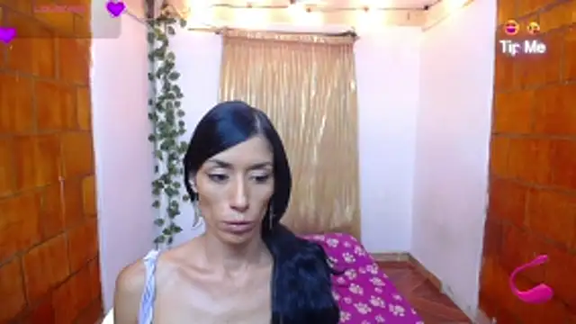 Snapshot of SexyKataShow chatting on March 19, 11:09 pm SexyKataShow online show from March 19, 11:09 pm