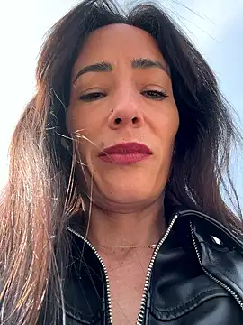 Snapshot of SweeetAlegra chatting on February 6, 11:21 am SweeetAlegra online show from February 6, 11:21 am