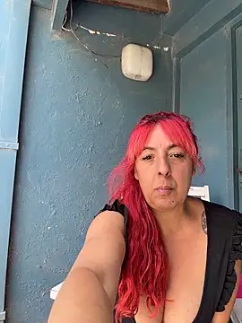 Snapshot of sofy_alone chatting on November 9, 3:43 pm sofy alone online show from November 9, 3:43 pm