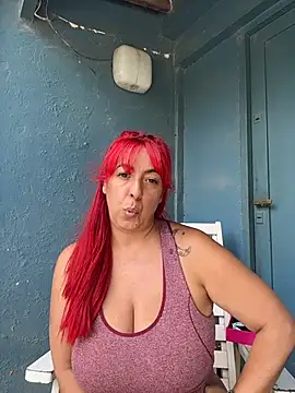 Snapshot of sofy_alone chatting on November 12, 5:46 pm sofy alone online show from November 12, 5:46 pm