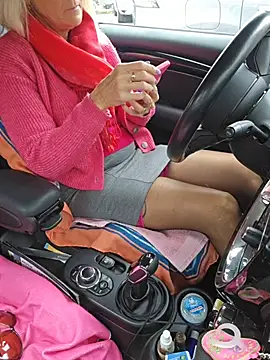 Nathotsexy1 online show from December 2, 8:52 am