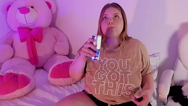 Snapshot of AshlyRouse chatting on January 1, 6:26 am AshlyRouse online show from January 1, 6:26 am