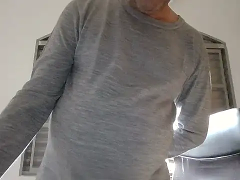 niceguyjr online show from November 3, 10:27 am