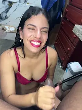 roman and jessie online show from April 5, 7:27 am