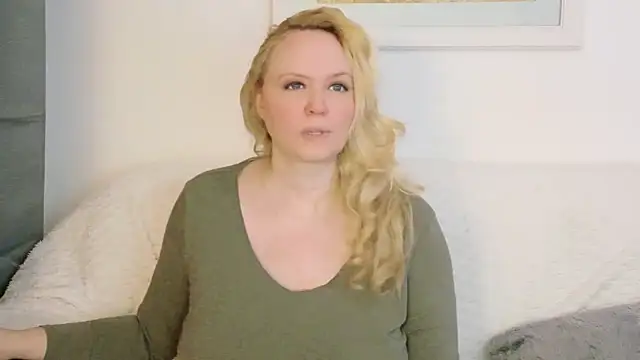 Sarah4you online show from February 9, 5:17 pm