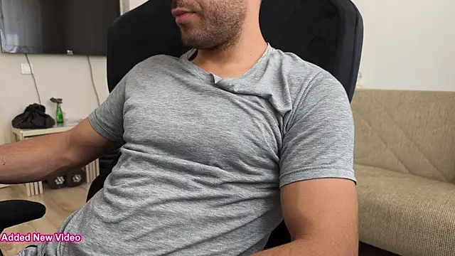 Snapshot of Emre_Ty chatting on September 28, 10:09 am Emre Ty online show from September 28, 10:09 am