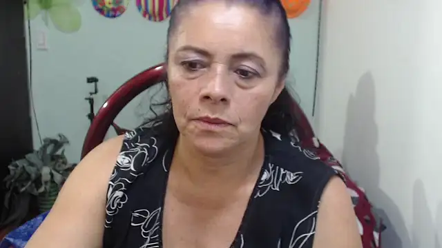 sexytitshot126 online show from March 11, 12:49 am