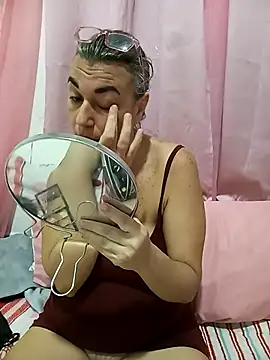 Snapshot of Katy_Randy chatting on February 27, 8:42 pm Katy Randy online show from February 27, 8:42 pm