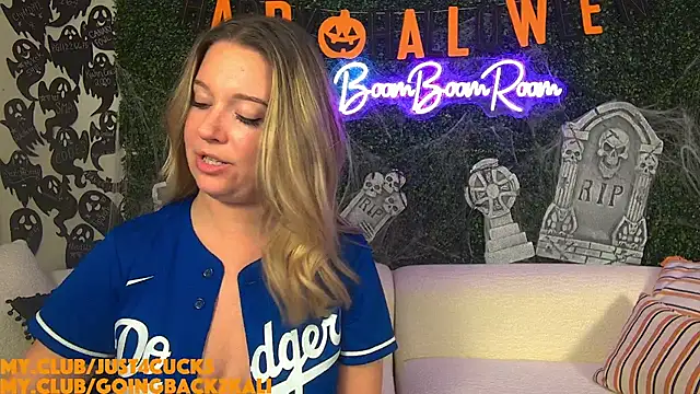 boomboomr00m online show from November 2, 4:48 am