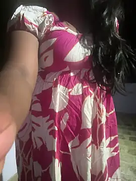 Dhiyapink online show from January 12, 7:10 pm