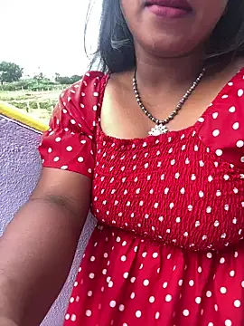 Dhiyapink online show from January 20, 12:18 pm