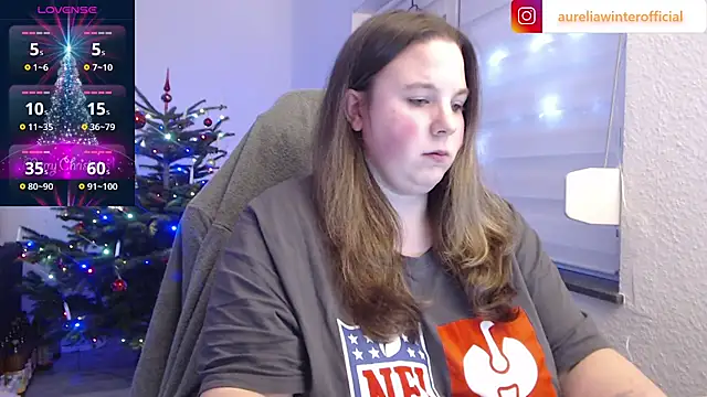Snapshot of AureliaWinter chatting on December 27, 6:20 pm AureliaWinter online show from December 27, 6:20 pm