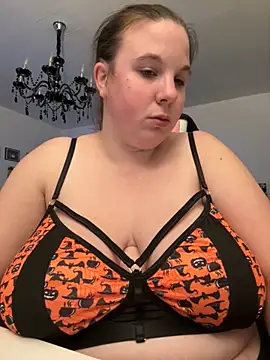 Snapshot of AureliaWinter chatting on October 30, 7:03 pm AureliaWinter online show from October 30, 7:03 pm