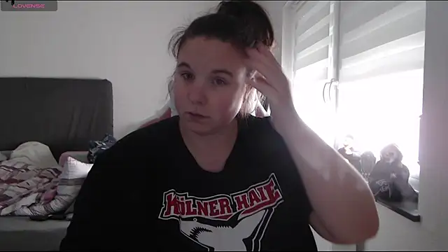 AureliaWinter online show from November 2, 10:28 am