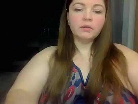 cute  cherry online show from February 20, 9:37 pm